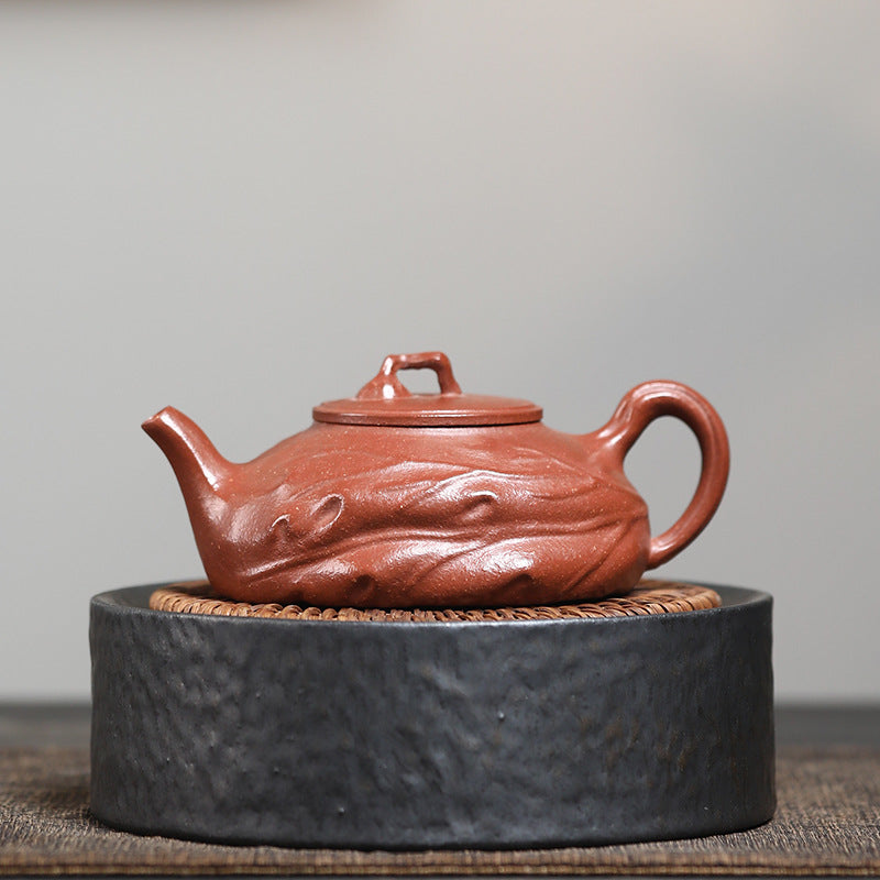 Clay lotus leaf pot