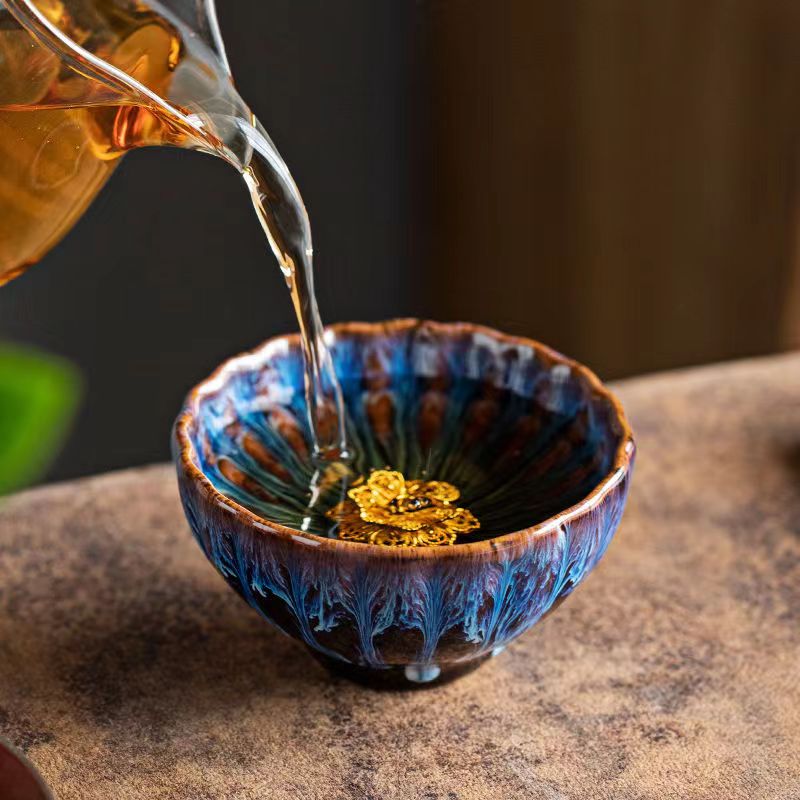 24K Gold Lotus / Peacock Cup